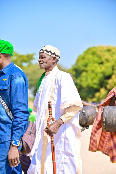 Paramount Chief Kaputungu, his palace is called Mbumba, it is located in Hekeviya, about 5 KM North of Rivungu town