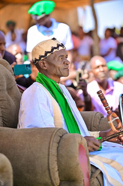 Paramount Chief Kaputungu, his palace is called Mbumba, it is located in Hekeviya, about 5 KM North of Rivungu town