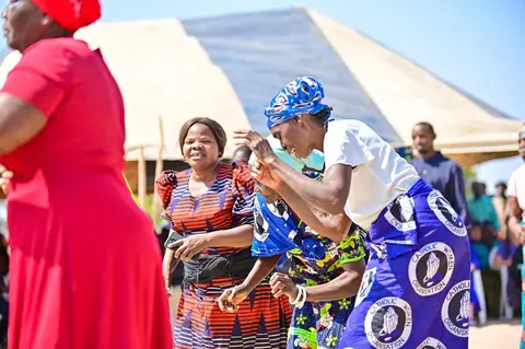Different church choirs singing and dance at the dedication of the kwamashi bible